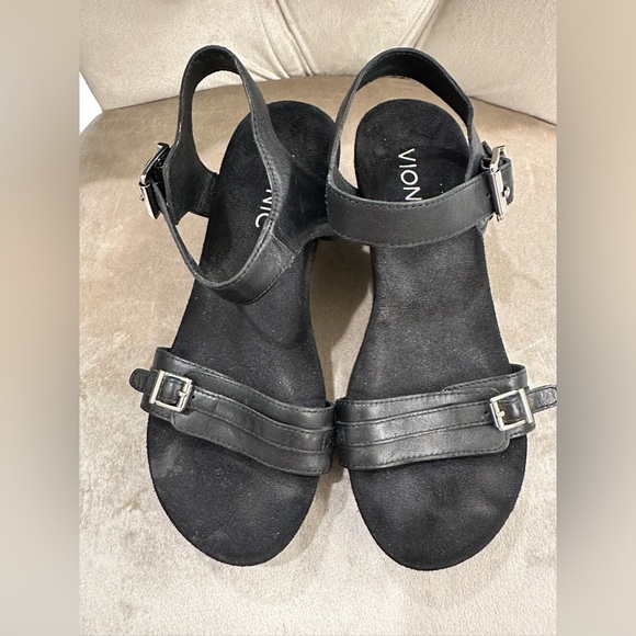 Vionic Shoes - Vionic Laurie Wedge Leather Buckle Sandals Womens 5 Black 382 Silver Buckles EUC